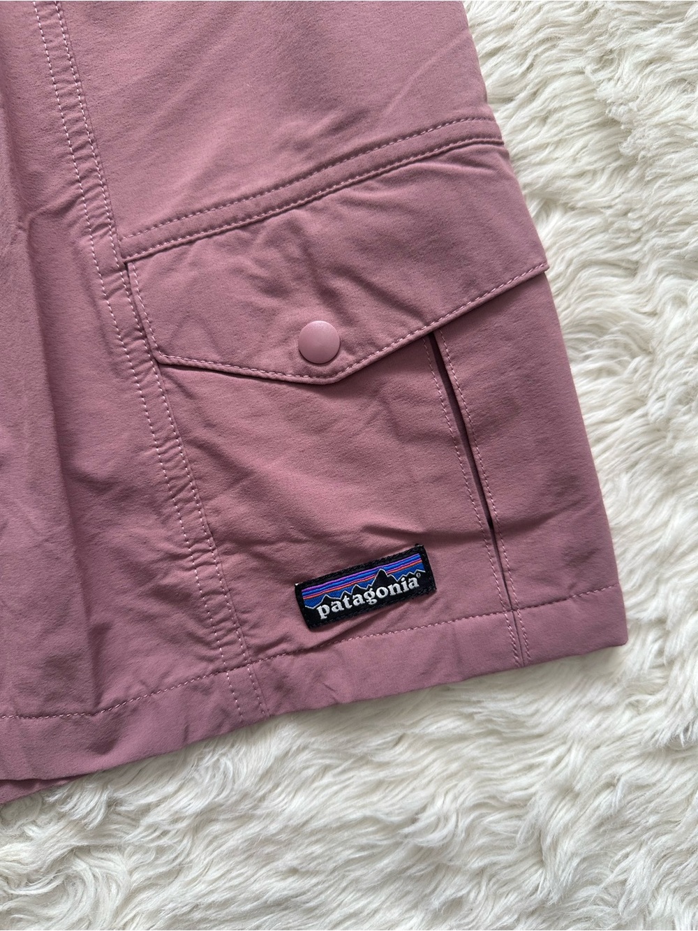 Patagonia Shorts Women’s Outdoor Everyday 4” Short Athletic Hiking Gorpcore Sz L - Picture 6 of 11